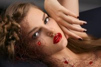 Визажист Юлия Зубарева